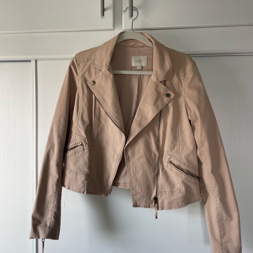 LOFT zip Jacket